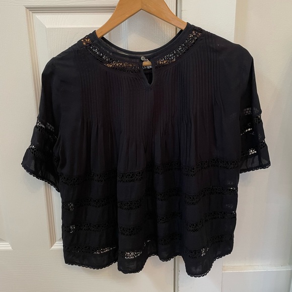 Aritzia Black Top - Picture 2 of 2